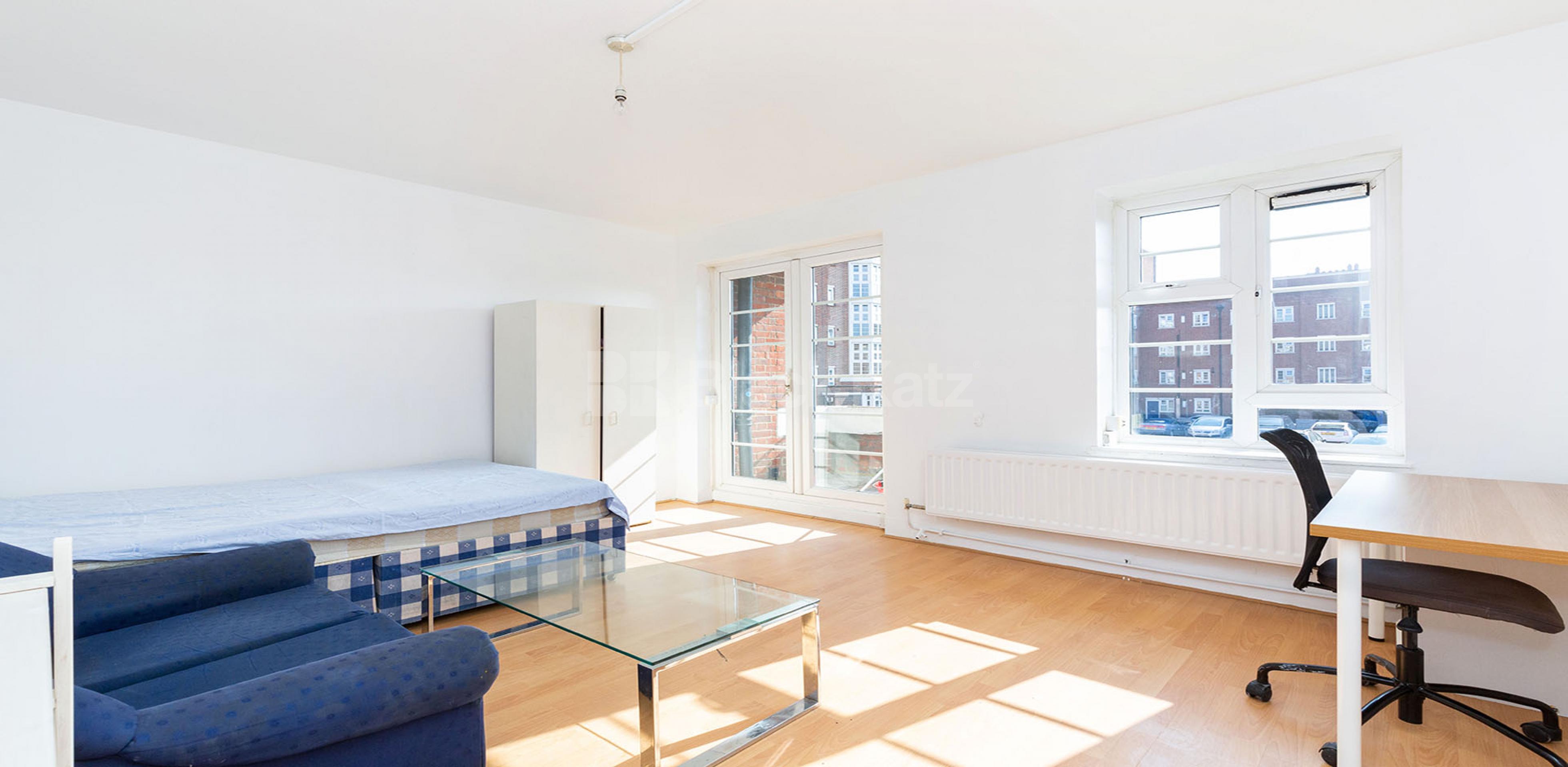 			3 Bedroom, 1 bath, 1 reception Flat			 Castlehaven Road, Camden NW1